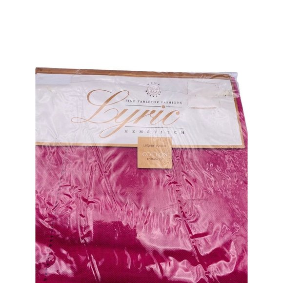 Lyric Hemstitch Berry Cotton Enhanced 60" x 104" Oblong Tablecloth - Picture 3 of 7